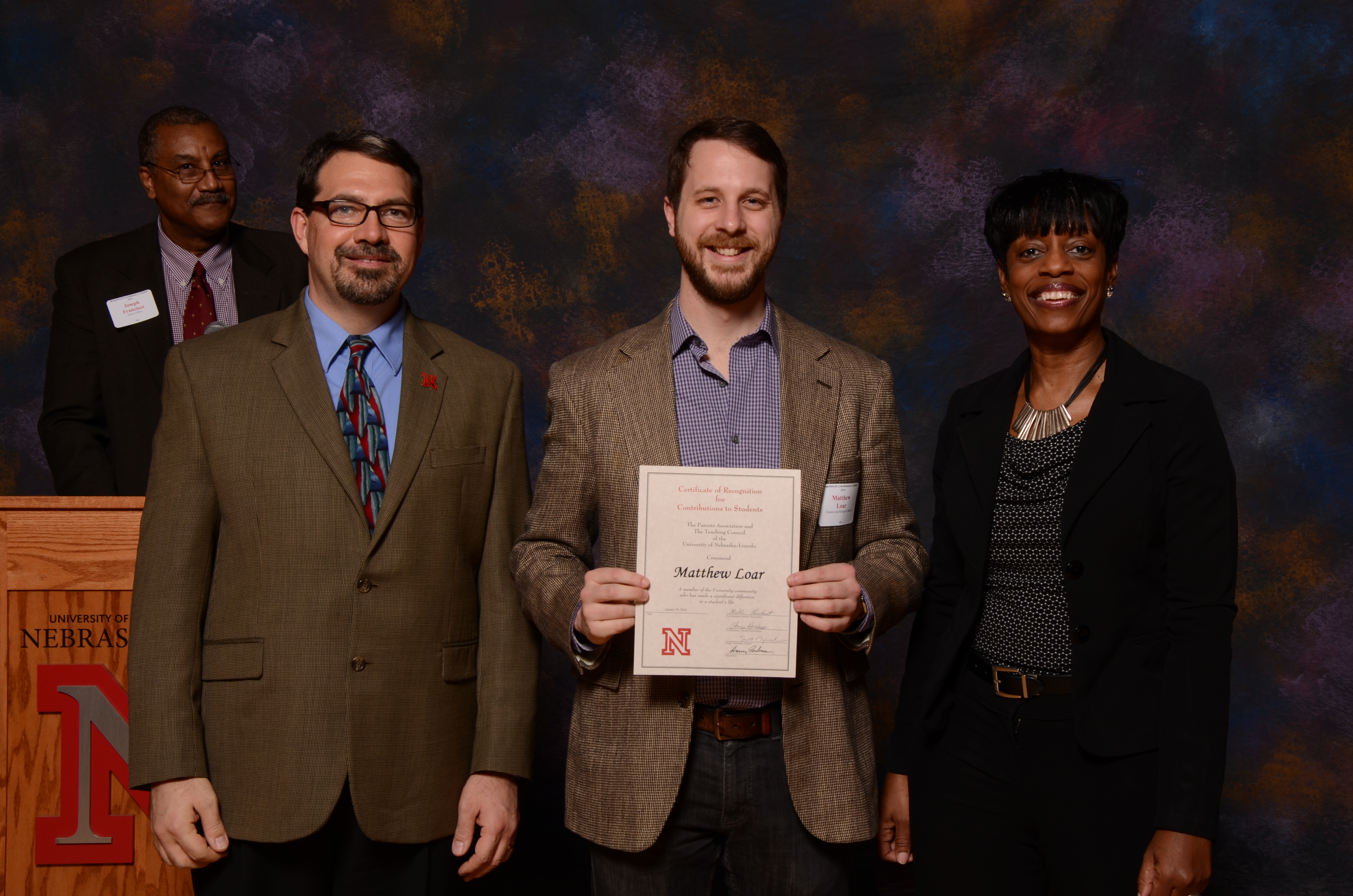 Photo Credit: Professor Matthew Loar receiving his award at the 2016 ceremony