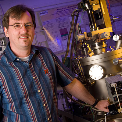 Professor Christian Binek with laboratory equipment