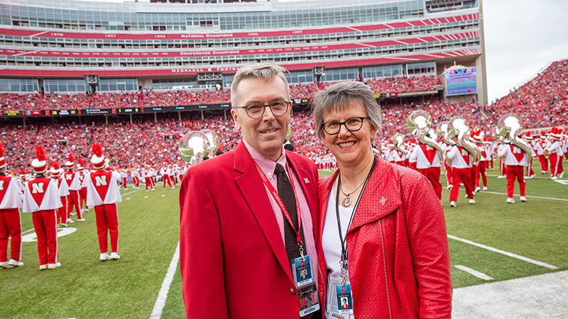 Chancellor Ronnie Green and his wife Jane at homecoming