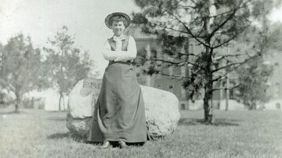 Willa Cather; links to news story
