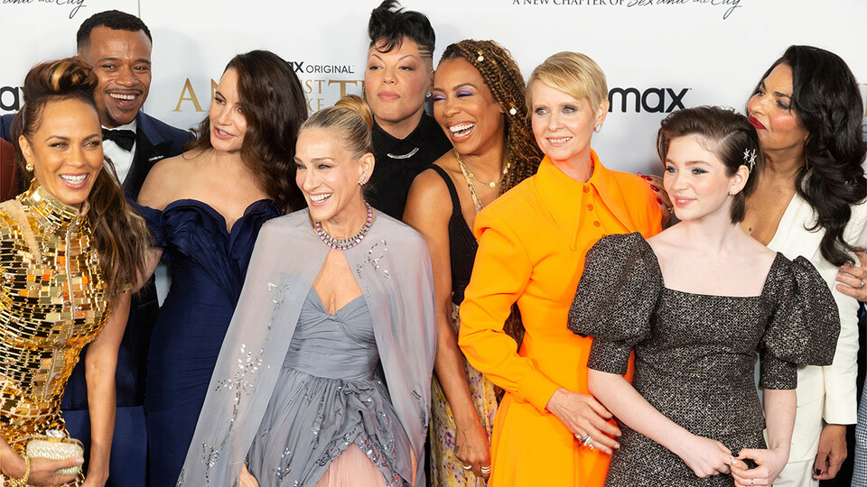 Cast of the Sex and the City reboot; links to news story