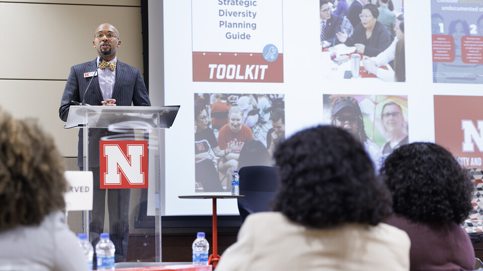  Marco Barker, vice chancellor for diversity and inclusion, delivers the 2022 State of Diversity in East Campus Union, Oct. 26; links to news story