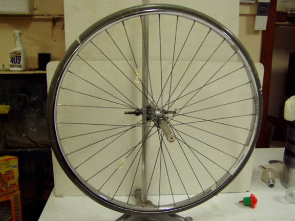 Bicycle wheel demonstrating mechanics