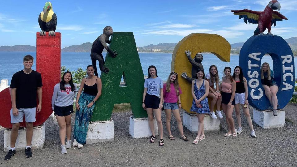 Students in Costa Rica on a learning trip